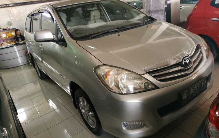Mobil Toyota Kijang Innova 2.0 G 2010 dijual, Jawa Tengah 