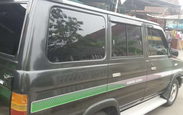 Dijual mobil bekas Toyota Kijang , Jawa Barat 