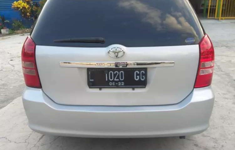 Dijual mobil bekas Toyota Wish 1.8 MPV, Jawa Timur 