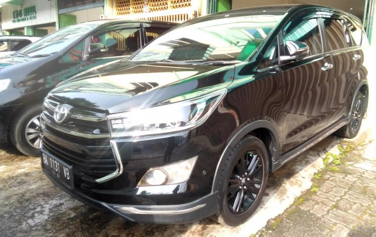 Jual cepat Toyota Innova Venturer 2018 di Sumatra Utara 