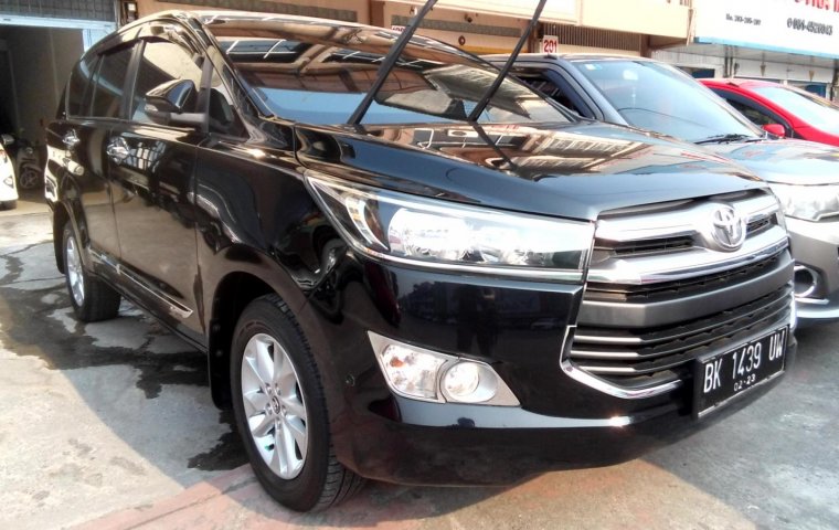 Mobil Toyota Kijang Innova 2.4V 2016 terawat di Sumatra Utara