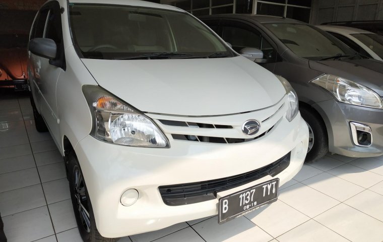 Jual mobil Daihatsu Xenia M 2014 murah di Jawa Barat 