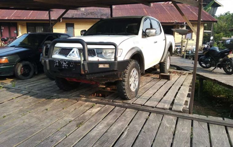 Jual Mitsubishi Triton 2012 harga murah di Kalimantan Timur