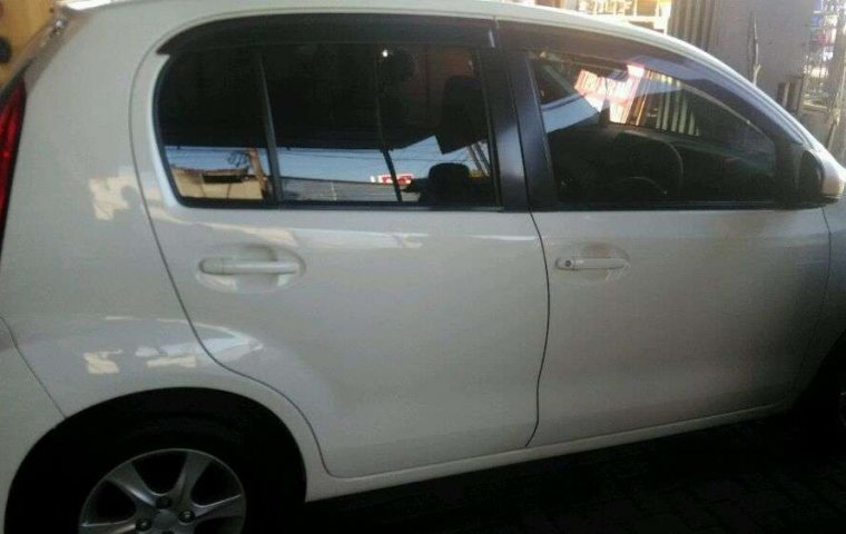 Dijual mobil bekas Daihatsu Sirion D, Bali 