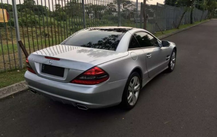 Mercedes-Benz SL 2011 Banten dijual dengan harga termurah