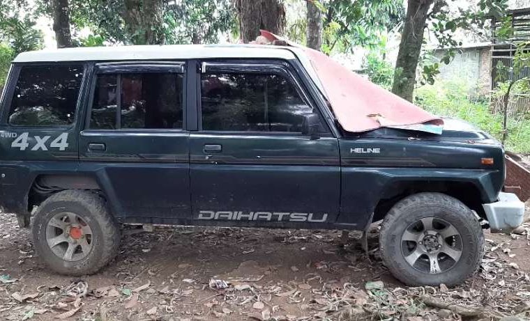 Sumatra Barat, Daihatsu Taft 1993 kondisi terawat