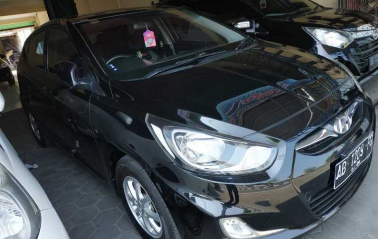 Dijual mobil bekas Hyundai Grand Avega GL 2012, DIY Yogyakarta
