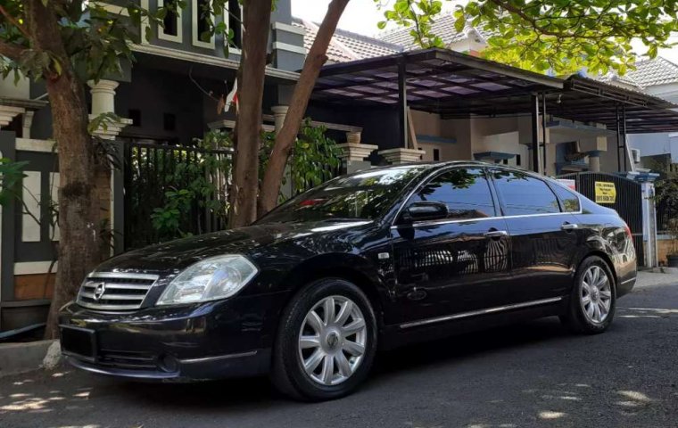 Mobil Nissan Teana 2005 terbaik di DKI Jakarta