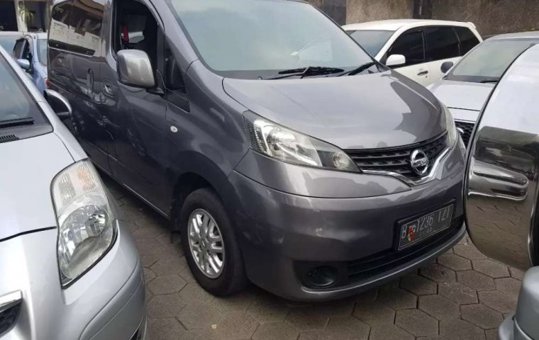 Mobil Nissan Evalia 2012 SV dijual, Jawa Barat