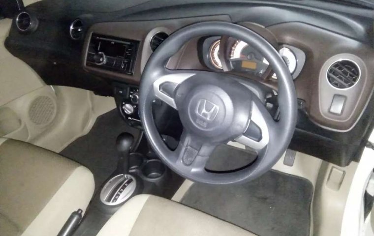 Mobil Honda Brio 2013 E dijual, Jawa Timur