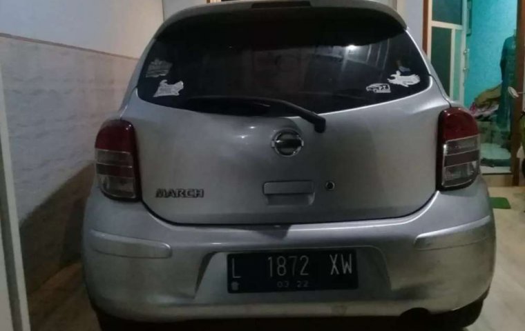 Nissan March 2011 Jawa Timur dijual dengan harga termurah