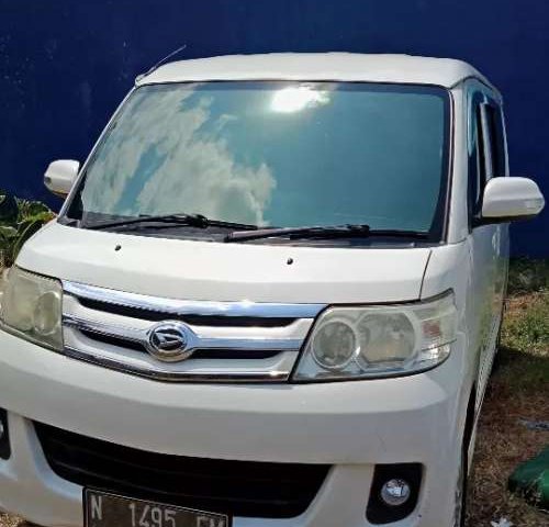 Dijual mobil bekas Daihatsu Luxio X, Kalimantan Selatan 