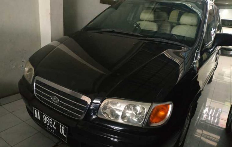 Jual Hyundai Trajet GLS 2004 harga murah di DIY Yogyakarta