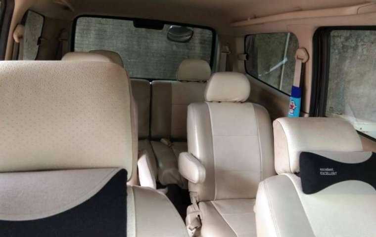 Mobil Nissan Serena 2011 dijual, Banten