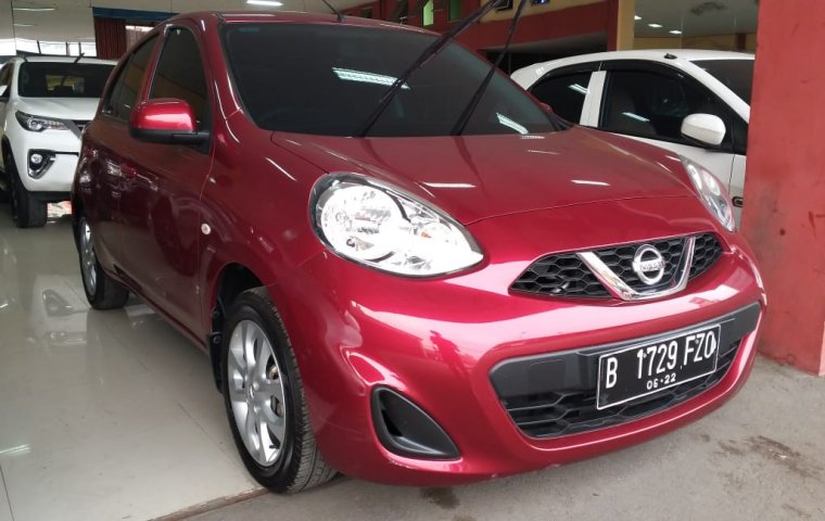 Jual mobil Nissan March 1.2 2017 bekas murah di Jawa Barat