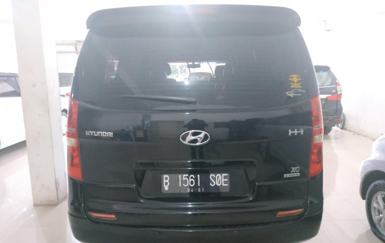 Jual mobil Hyundai H-1 XG 2014 bekas di Jawa Barat 