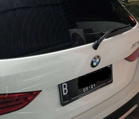 Jual BMW X1 sDrive18i 2015 harga murah di DKI Jakarta