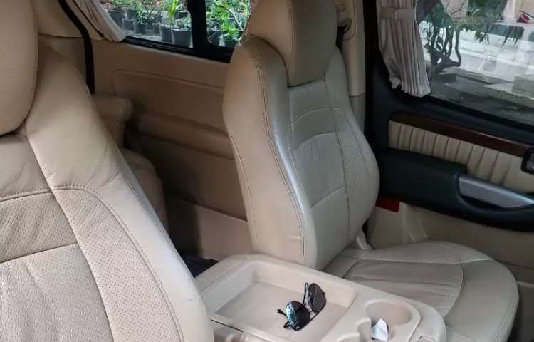 Dijual mobil bekas Hyundai H-1 Royale, Bali 