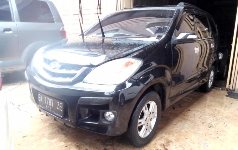 Sumatera Utara, dijual mobil Daihatsu Xenia Xi SPORTY 2011 bekas