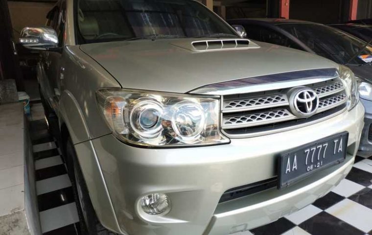 Jual mobil Toyota Fortuner G 2010 bekas di DIY Yogyakarta