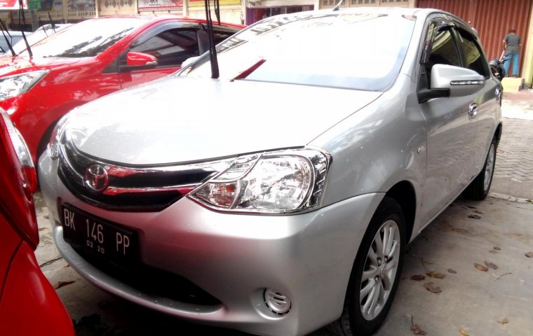 Sumatera Utara, dijual mobil Toyota Etios Valco E 2015 bekas
