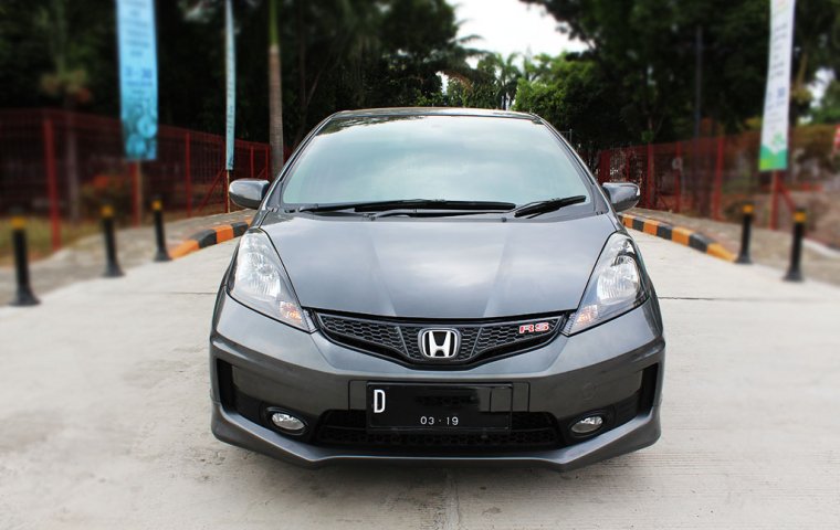 Jual mobil bekas murah Honda Jazz RS 2014 di DKI Jakarta