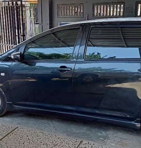 Jawa Timur, Toyota Wish 1.8 MPV 2006 kondisi terawat