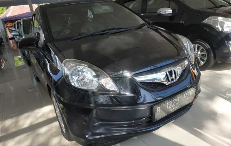 Jual mobil bekas Honda Brio E 2012 dengan harga murah di DIY Yogyakarta