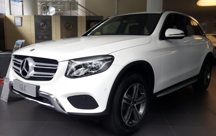 Mercedes-Benz GLC 200 Exclusive Line 2019 terbaik di DKI Jakarta 