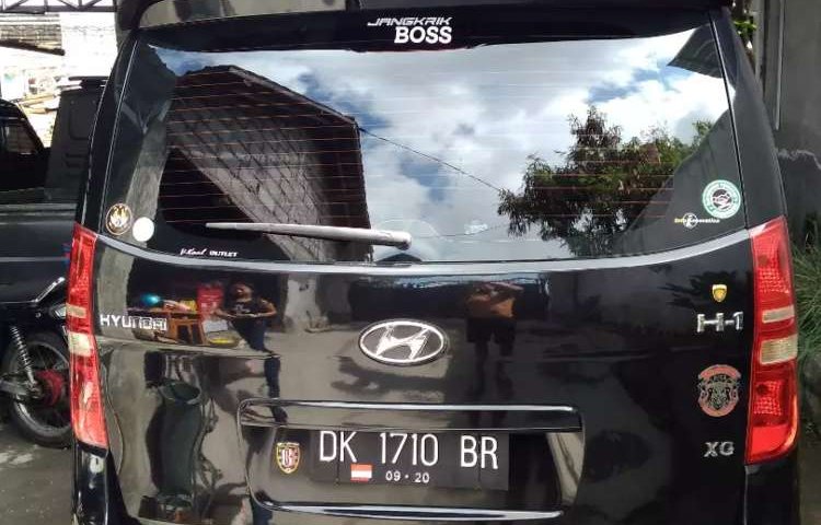 Jual cepat Hyundai H-1 XG 2010 di Bali
