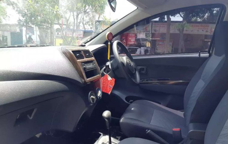 Daihatsu Ayla 2014 Jawa Barat dijual dengan harga termurah