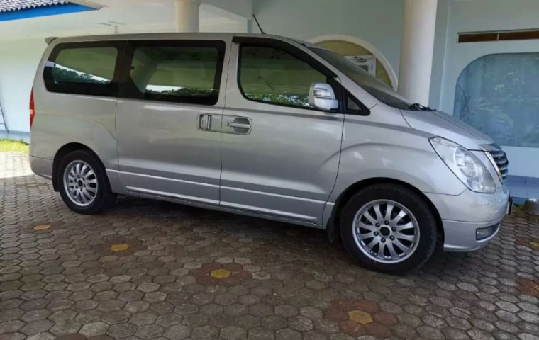 Jual Hyundai H-1 2011 harga murah di Jawa Tengah