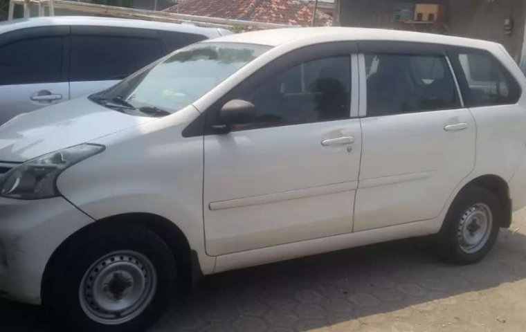 Mobil Daihatsu Xenia 2013 X STD dijual, Jawa Barat