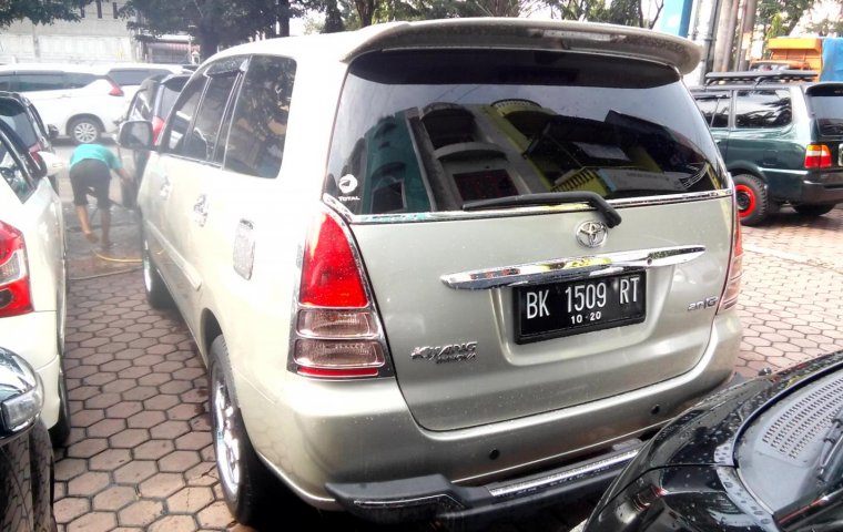 Jual cepat Toyota Kijang Innova 2.0 G 2005 bekas, Sumatra Utara
