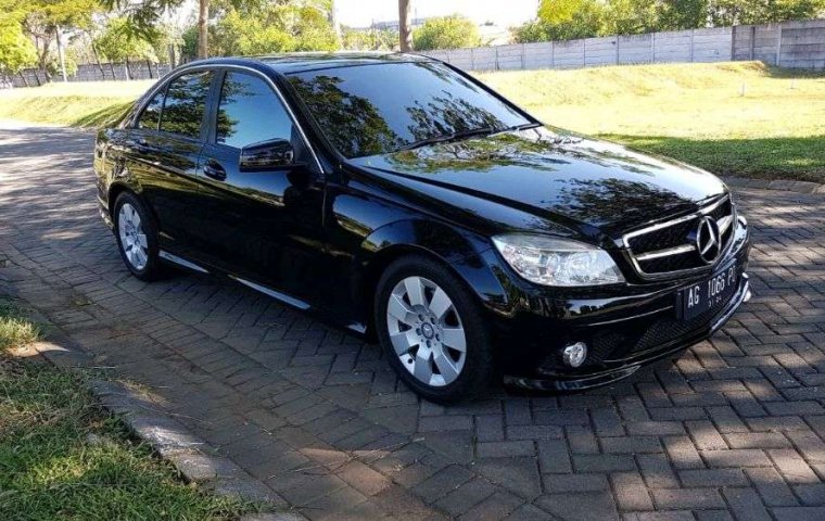 Mercedes-Benz C-Class 2009 Jawa Timur dijual dengan harga termurah