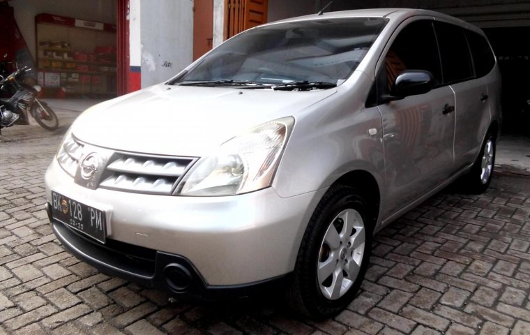 Mobil Nissan Grand Livina XV 2010 dijual, Sumatra Utara