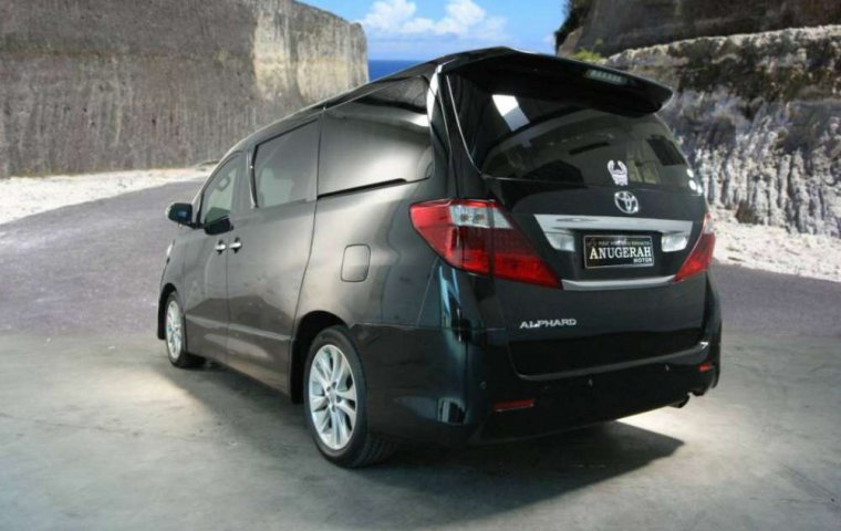 Mobil Toyota Alphard 2010 S dijual, Jawa Timur