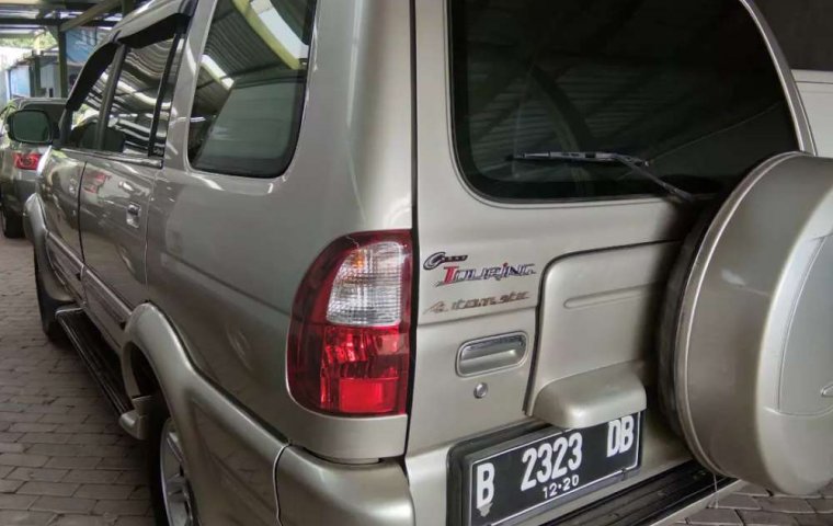 Mobil Isuzu Panther 2004 GRAND TOURING dijual, DIY Yogyakarta