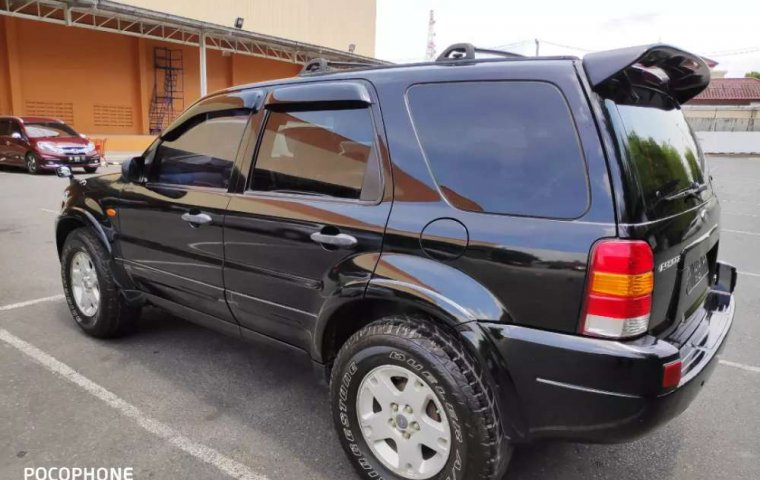 Mobil Ford Escape 2005 dijual, Kalimantan Selatan