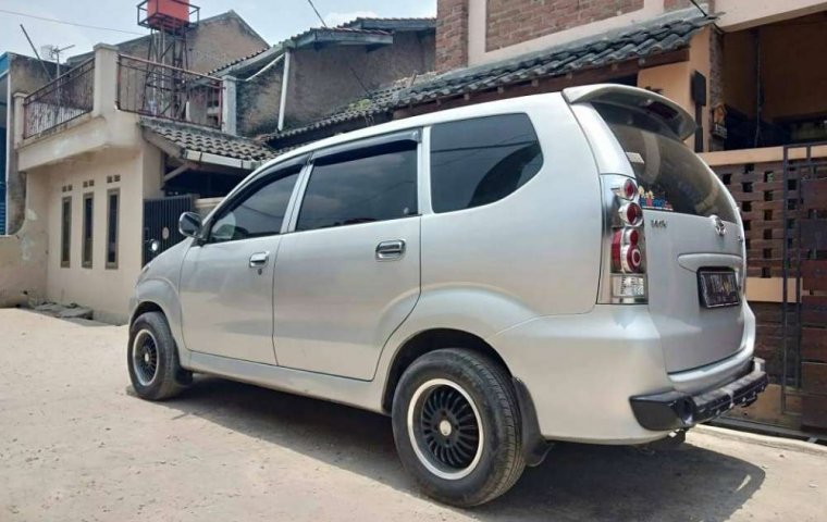 Daihatsu Xenia 2004 Jawa Barat dijual dengan harga termurah