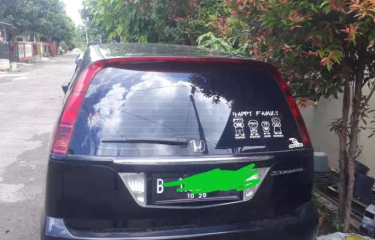 Mobil Honda Stream 2005 1.7 dijual, Banten