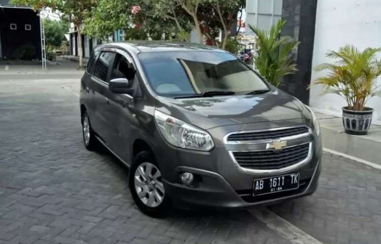 Mobil Chevrolet Spin 2013 LT dijual, DIY Yogyakarta