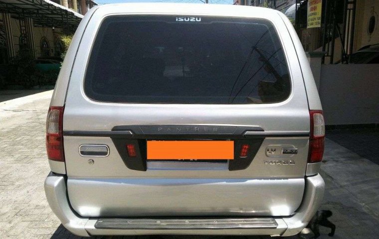 Sumatra Utara, Isuzu Panther LV 2011 kondisi terawat