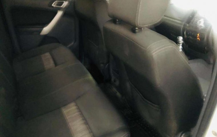 Mobil Ford Ranger 2012 Double Cabin dijual, DIY Yogyakarta