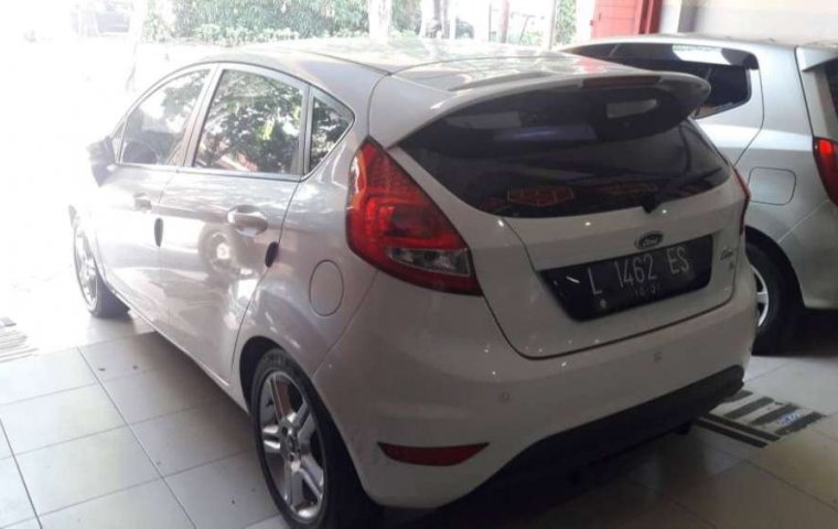 Mobil Ford Fiesta 2011 S terbaik di Jawa Timur