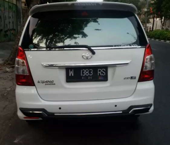 Jual cepat Toyota Kijang Innova J 2014 di Jawa Timur