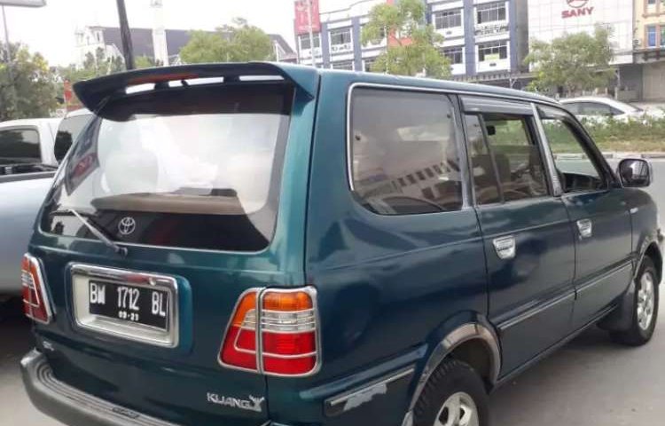 Jual Toyota Kijang LGX 2002 harga murah di Riau