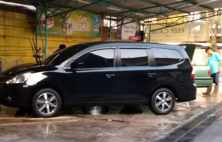 Jual cepat Nissan Grand Livina SV 2016 di DKI Jakarta