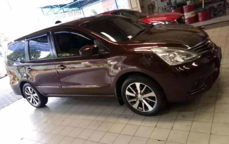 Mobil Nissan Grand Livina 2014 XV terbaik di Banten