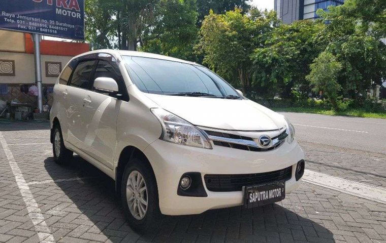 Mobil Daihatsu Xenia 2015 R DLX dijual, Jawa Timur